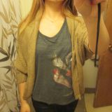 Extremely thin, wrinkled, and small compared to what is pictured on the model (previous picture).