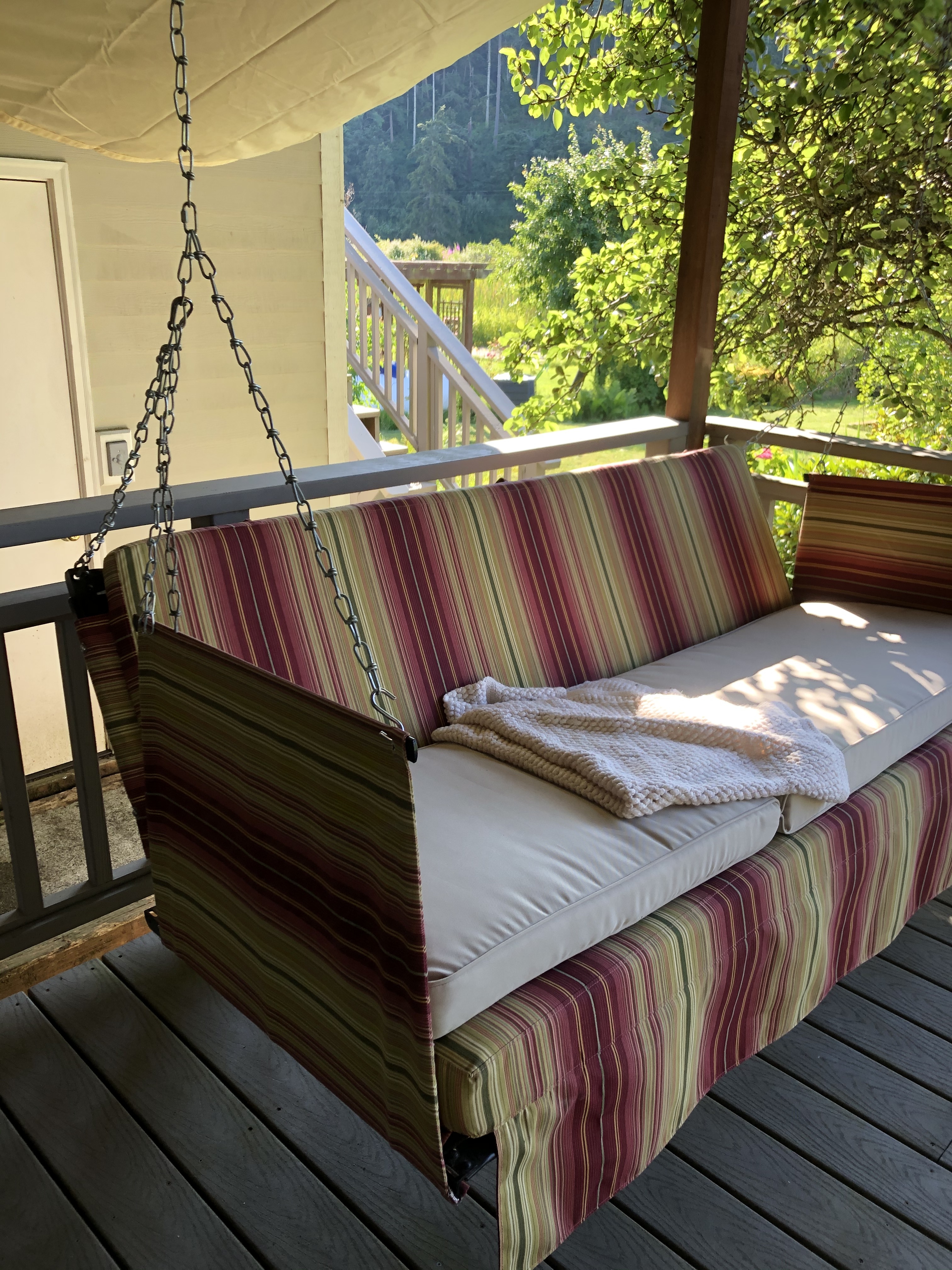 Covers & All Reviews 850 Reviews of Sitejabber