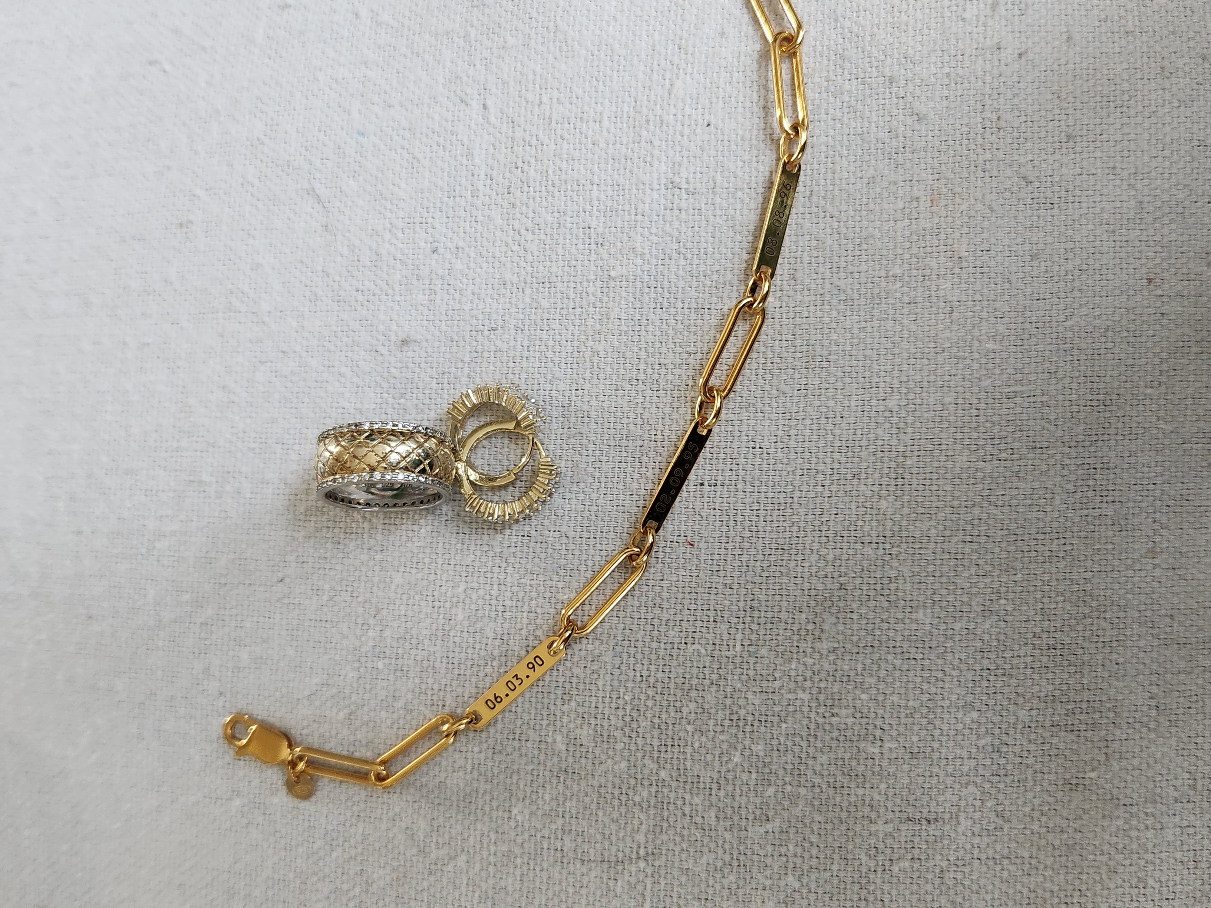 Oak&Luna Key Charm Necklace with Engraving