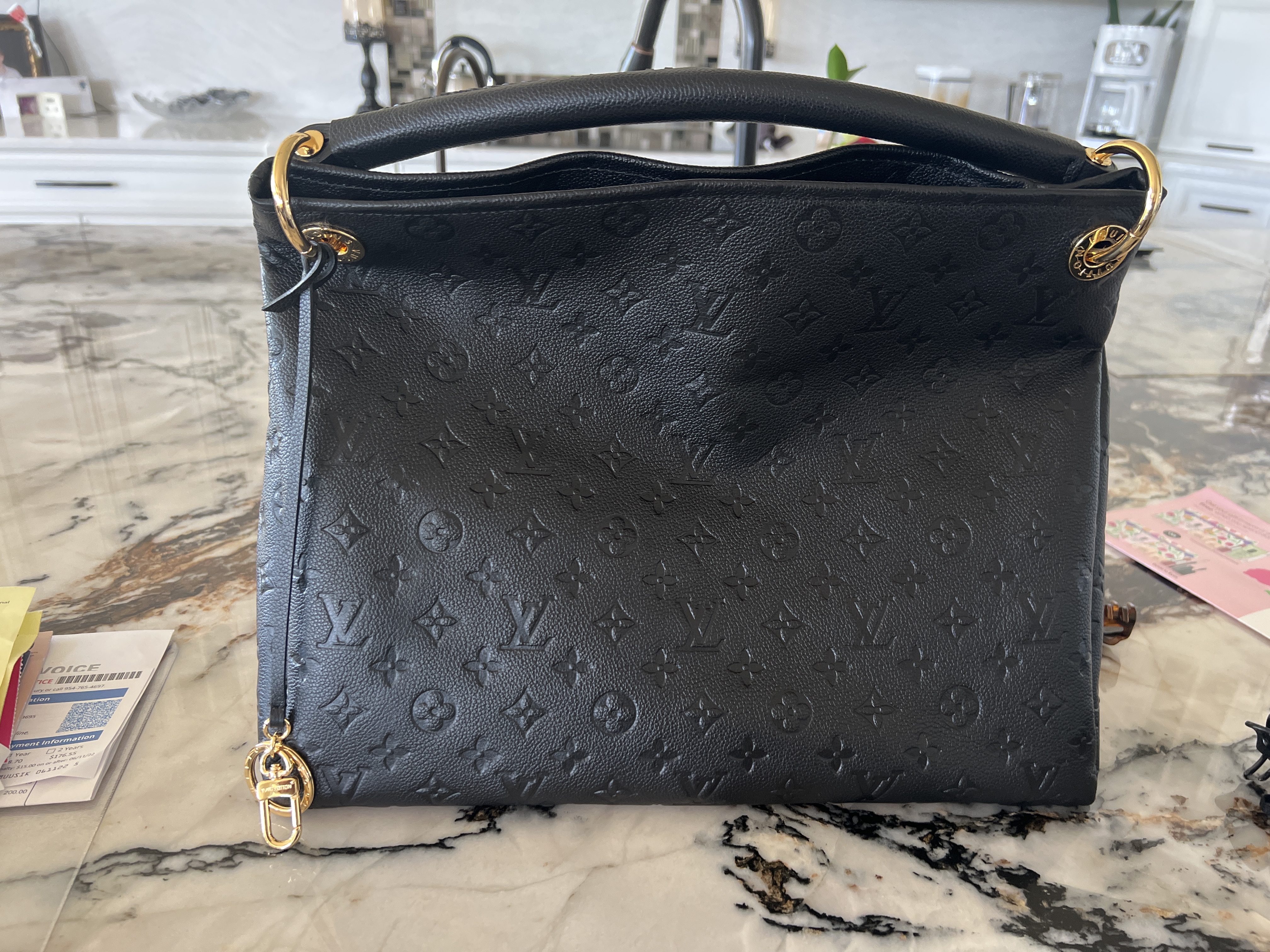 Replica Louis Vuitton Bags,Best Quality Fake LV Handbags Store