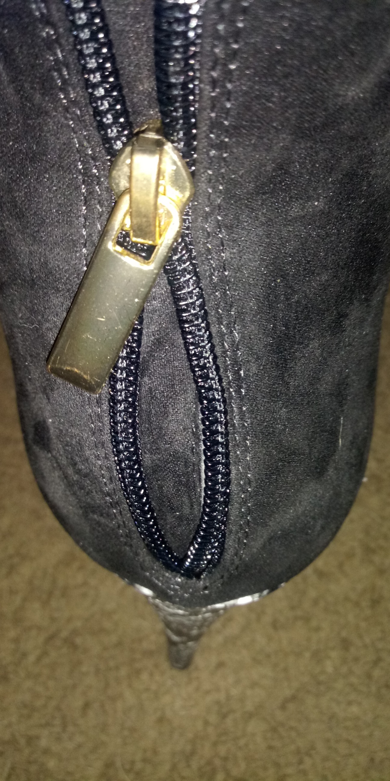 the number to shoedazzle