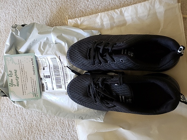 omega walk tennis shoes