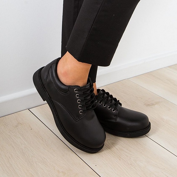 Everflex school shoes Clearance