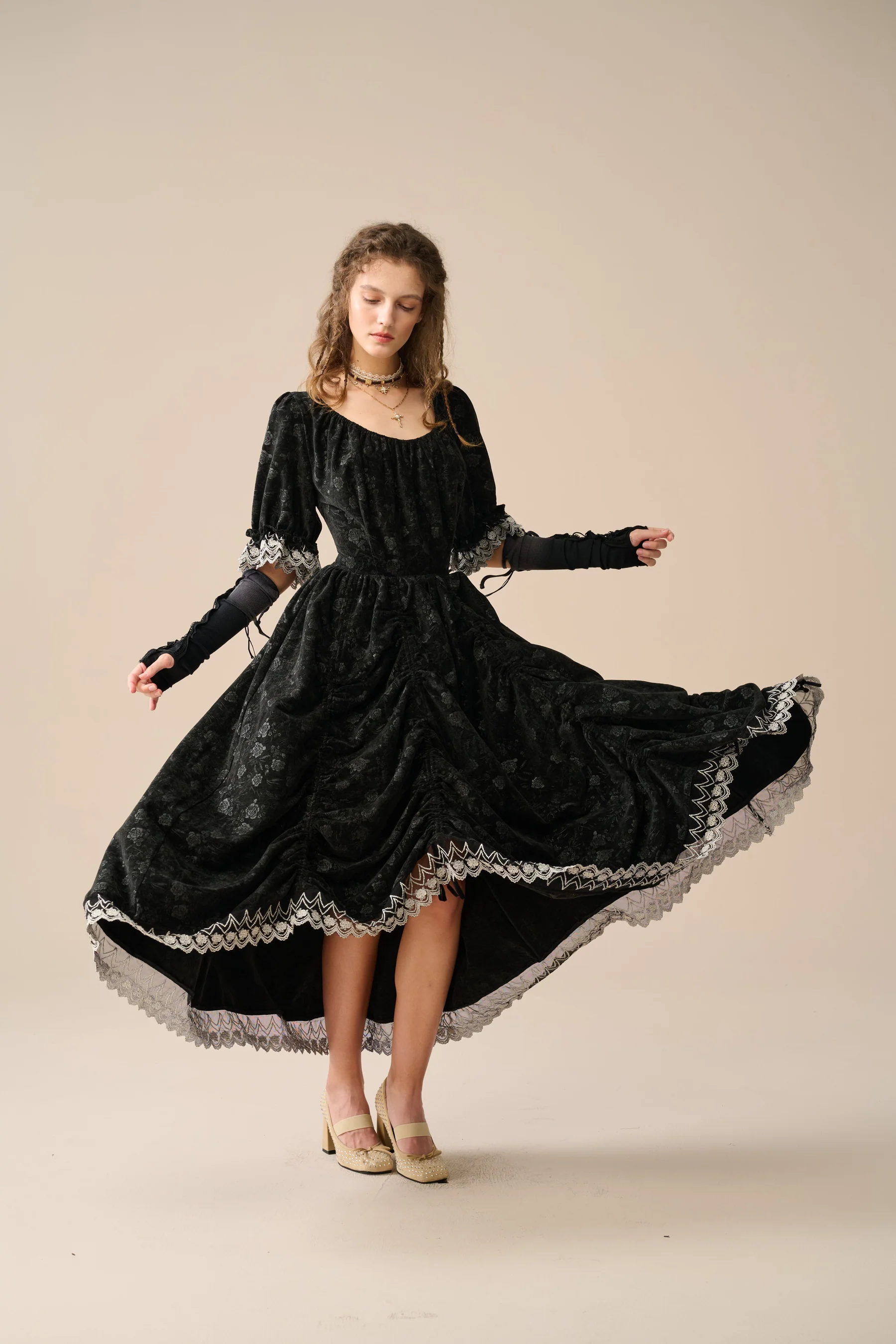 Linennaive fashion product