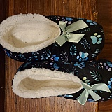 These are unstructured slippers -- the kind of slippers I like best. They are the same quality as what I have gotten from Bed bath and beyond for an unstructured slipper. They also sell more structured slippers as well.