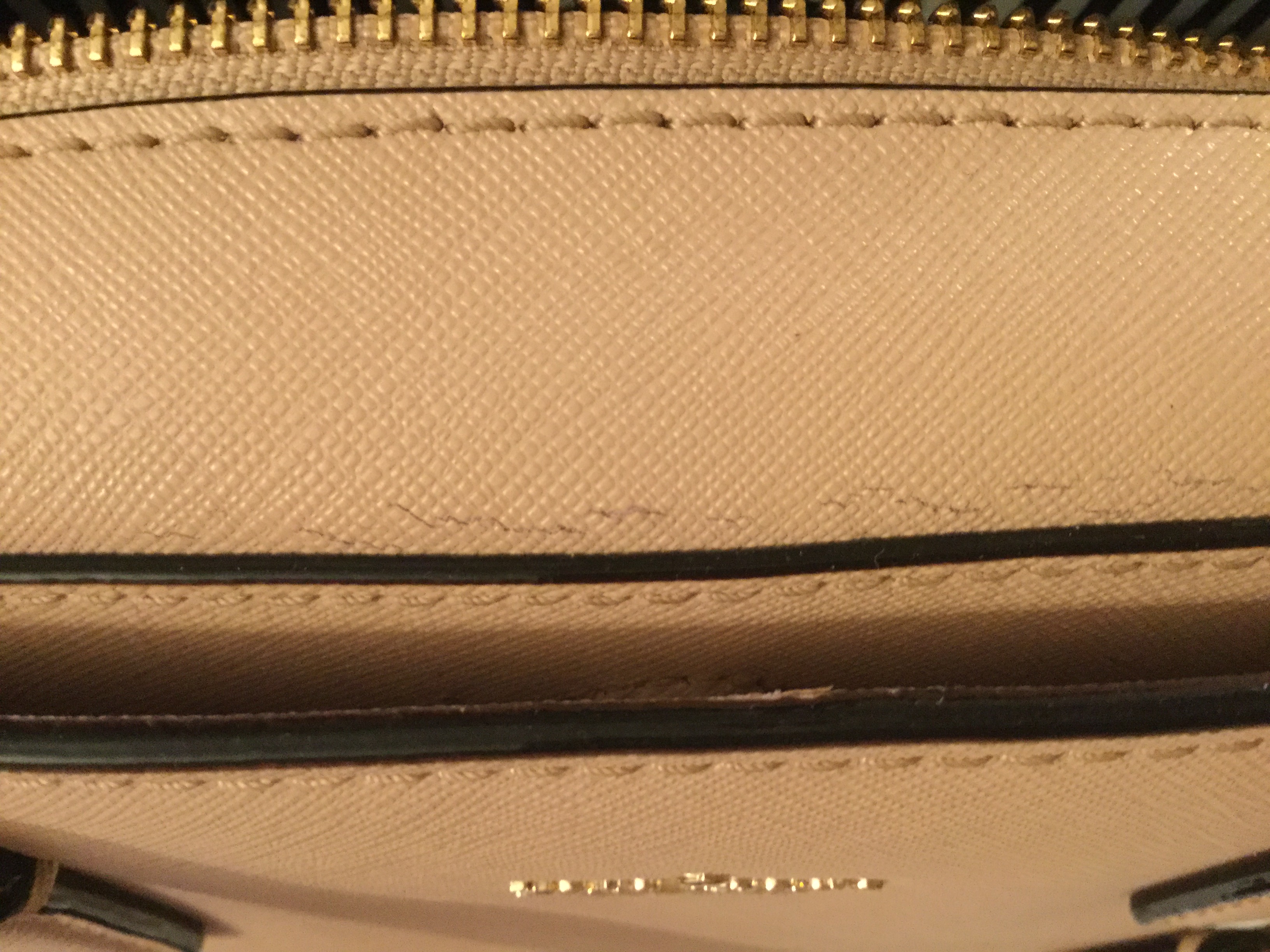 When to complain had this “mint condition” Kate Spade bag for 2