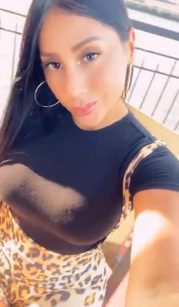 Latina ass reddit