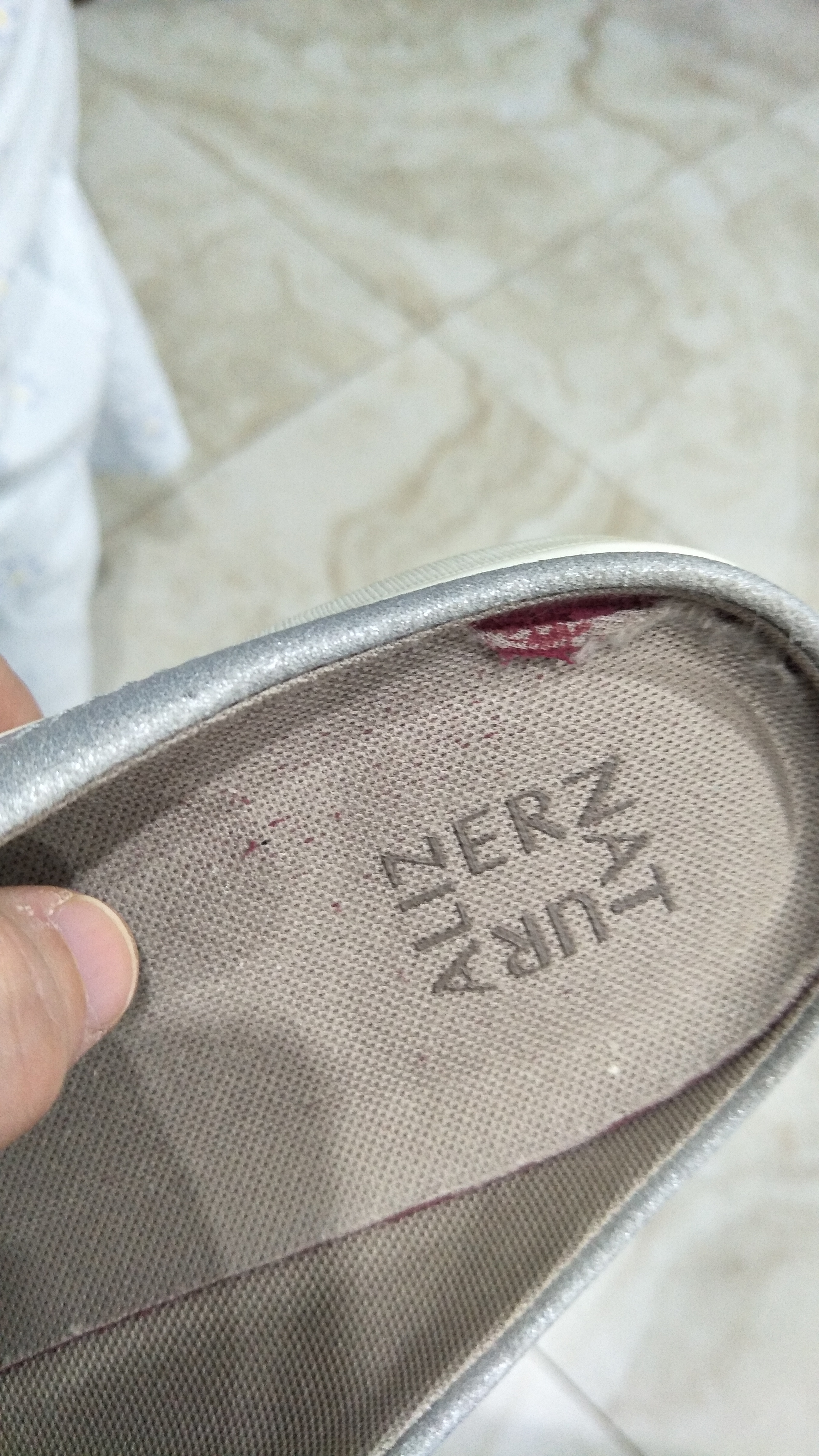 neutraliser shoes
