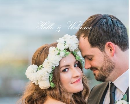 website thubmnail of LoveleePhotos