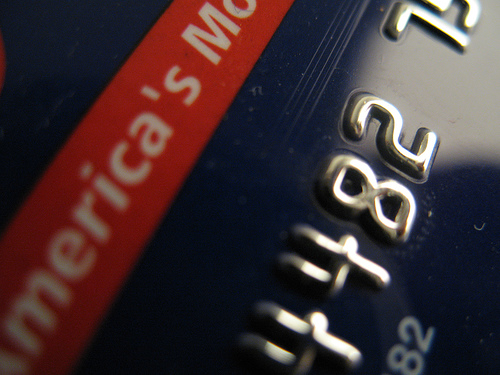 A Brief History of Credit Card Security & Online Transactions article cover